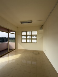 Kew Sian King (D18), Office #600833491